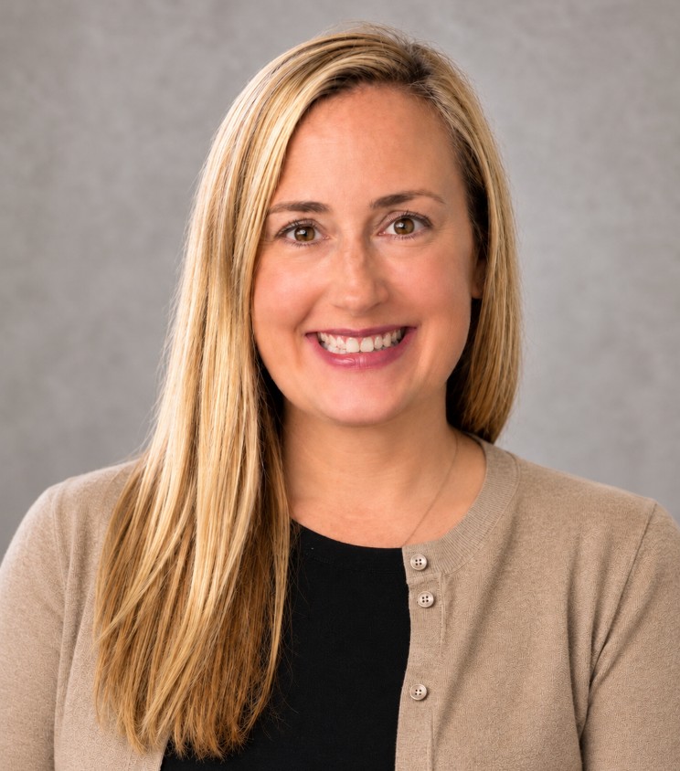 Kristen Lewis, Seminar Coordinator
